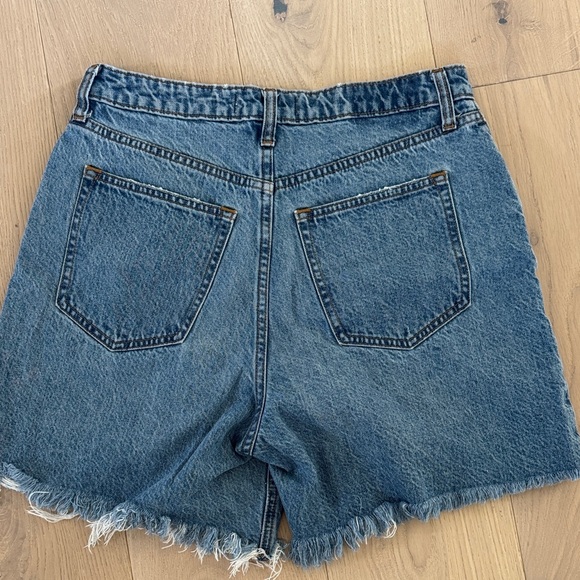 Abercrombie & Fitch Jean Shorts - Picture 3 of 4